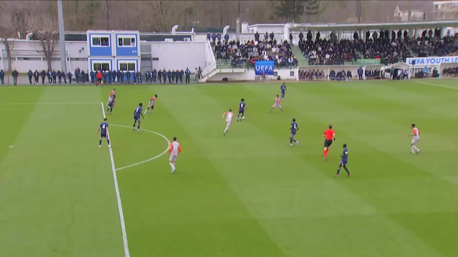 1327 Paris Saint Germain U19 Vs Red Bull Salzburg U19 36 skor gol , skor 1:1