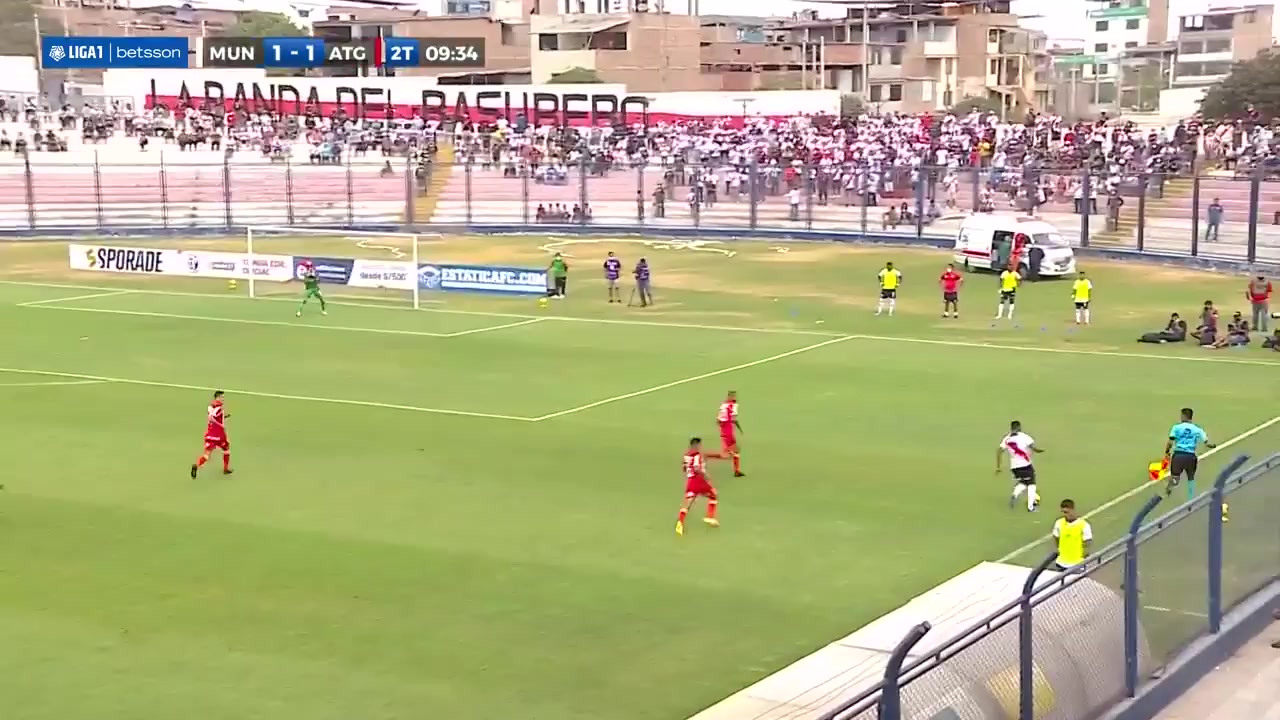 PER D1 Deportivo Municipal Vs Atletico Grau 56 phút Vào, ghi bàn 2:1