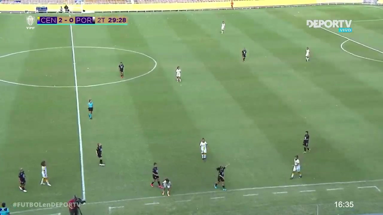 阿女甲 罗萨里奥中央女足 Vs El波韦尼尔女足 75分进球,比分3:0