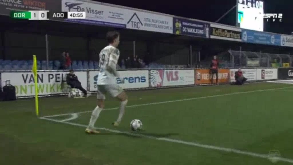 17 Dordrecht Vs ADO Den Haag 43 skor gol Dhoraso Moreo Klas, skor 1:1