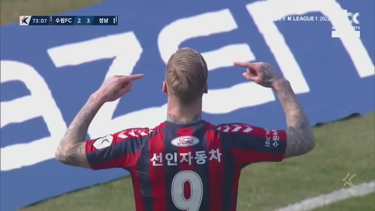 15 Suwon FC Vs Seongnam FC 73 skor gol Lars Veldwijk, skor 3:3