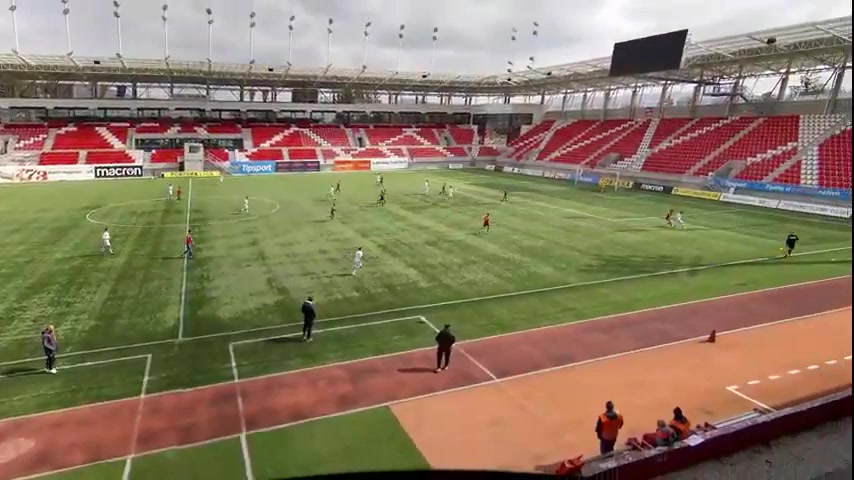 Slovak U-19 Trencin U19 Vs FK Senica U19 77 phút Vào, ghi bàn 4:0