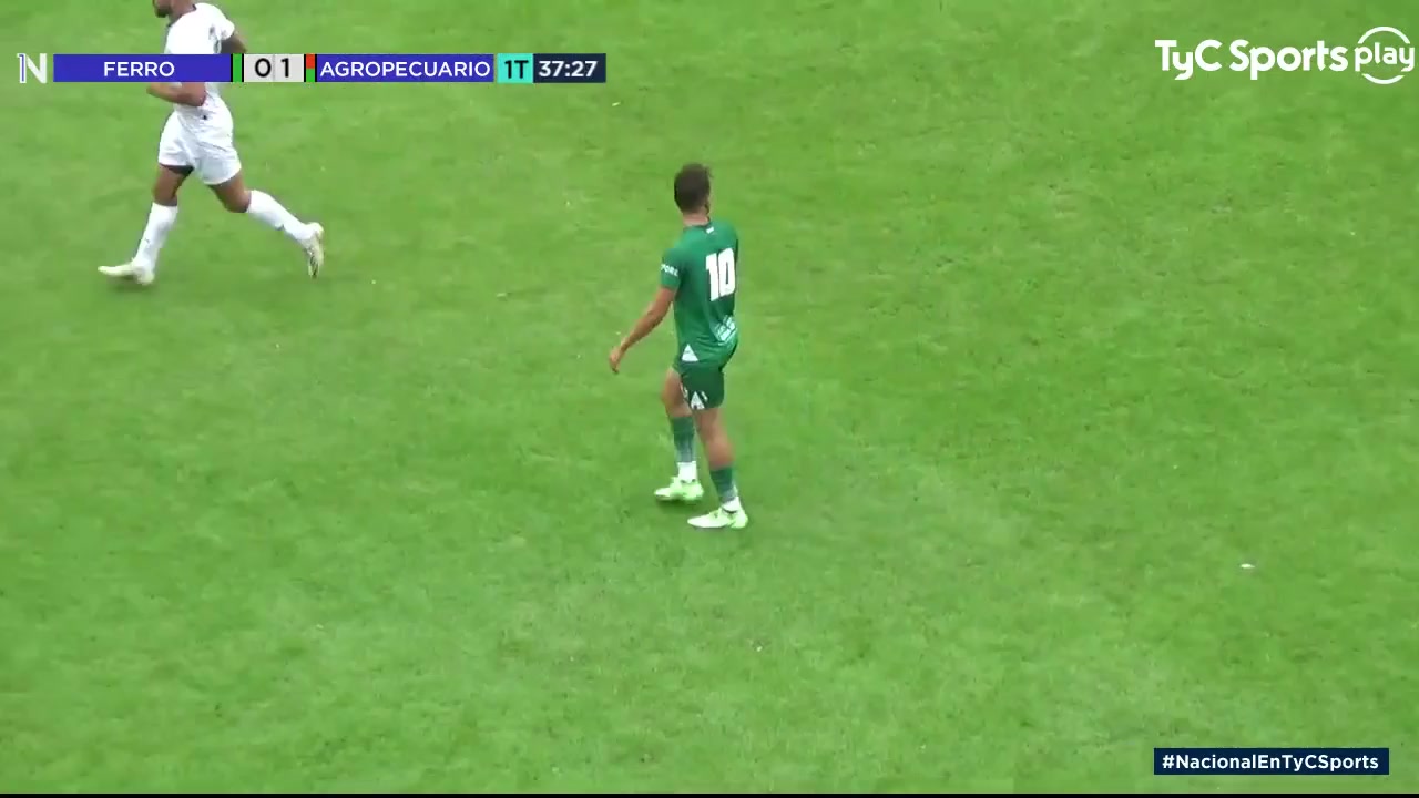 ARG D2 Ferrol Carril Oeste Vs Agropecuario de Carlos Casares Lucas Romano Goal in 37 min, Score 1:1