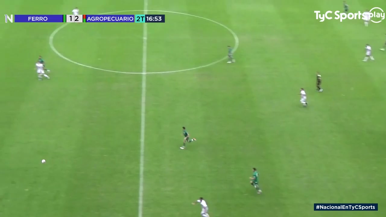 ARG D2 Ferrol Carril Oeste Vs Agropecuario de Carlos Casares 63 phút Roberto DiazVào, ghi bàn 2:2
