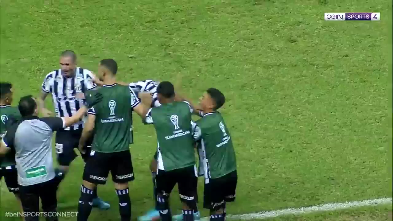 CON CSA Ceara Vs Independiente 65 phút Vào, ghi bàn 2:1