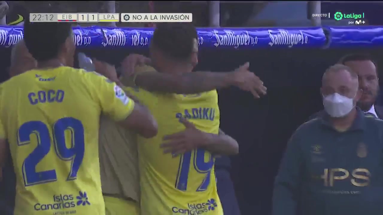 SPA D2 Eibar Vs Las Palmas Armando Sadiku Goal in 21 min, Score 1:1