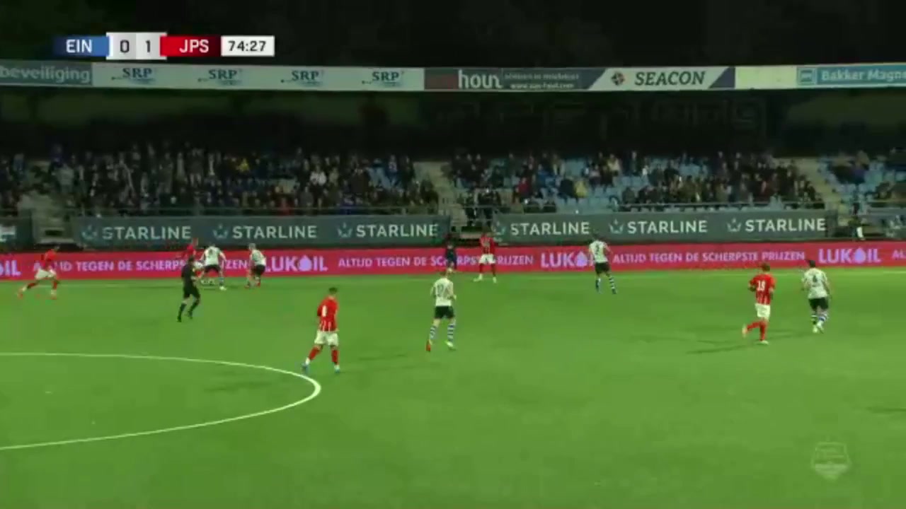 17 FC Eindhoven Vs Jong PSV Eindhoven (Youth) 75 skor gol , skor 0:2