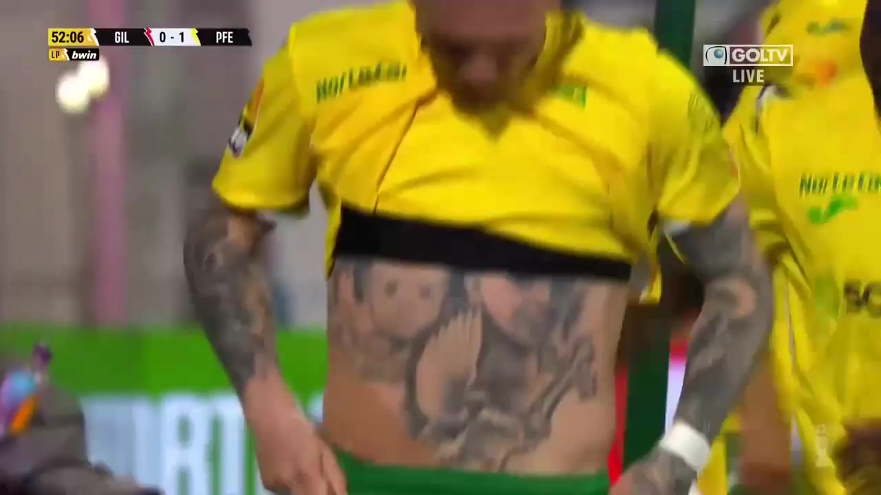 POR D1 Gil Vicente Vs Pacos de Ferreira 52 phút Vào, ghi bàn 0:1