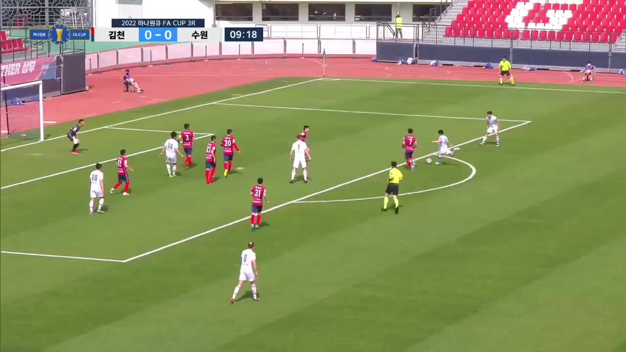 KFAC Gimcheon Sangmu Vs Suwon Samsung Bluewings Jung Seung Won Goal in 9 min, Score 0:1