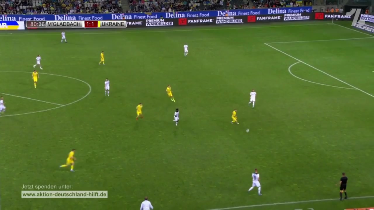 INT FRL Borussia Monchengladbach Vs Ukraine 82 phút Oleksandr PikhalionokVào, ghi bàn 1:2