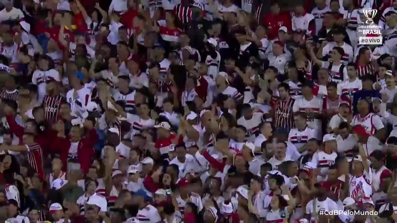 186 Sao Paulo Vs Juventude 70 skor gol , skor 2:0