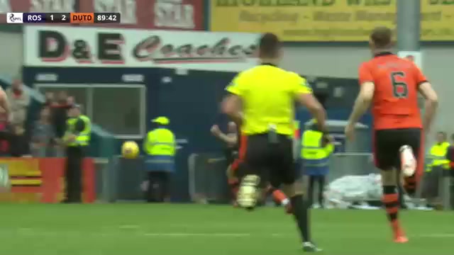 29 Ross County Vs Dundee United 90 skor gol Nicky Clark, skor 1:2