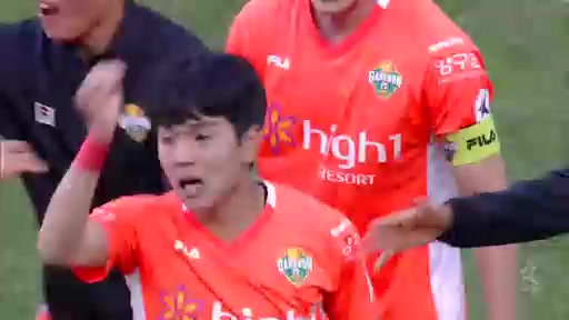 韩K联 全北现代 Vs 江原FC 83分金大元进球,比分0:1