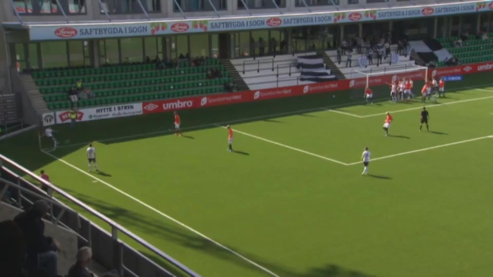 NOR AL Sogndal Vs Asane Fotball 49 ทำประตู Andreas van der Spa ประตู, ทำคะแนน 2:2