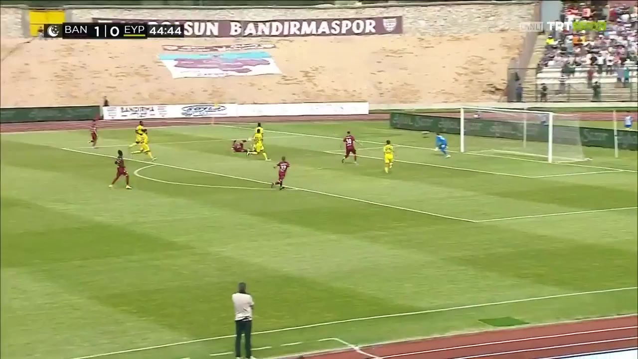 TUR D2 Bandirmaspor Vs Eyupspor Alpay Koldas Goal in 44 min, Score 2:0