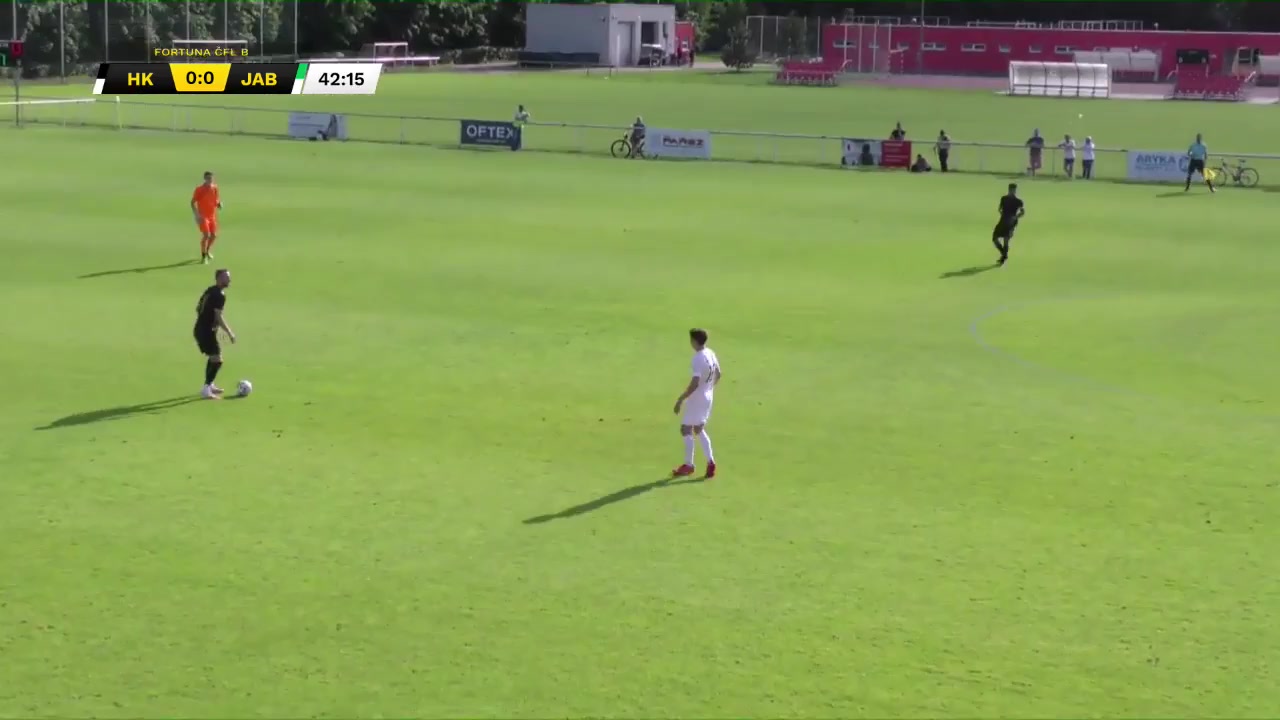 CZE CFL Hradec Kralove B Vs Jablonec B 45+ phút Vào, ghi bàn 0:1