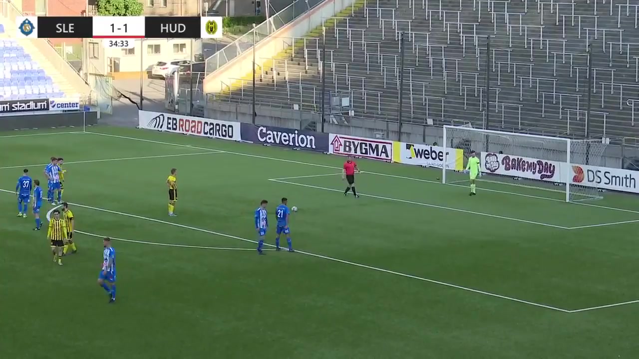 SWE D3 IK Sleipner Vs Huddinge IF Kaarle Goal in 35 min, Score 1:2