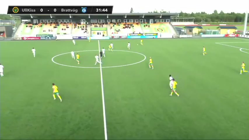NOR D2 Ullensaker/Kisa IL Vs Brattvag Mathias Sundberg Goal in 32 min, Score 1:0