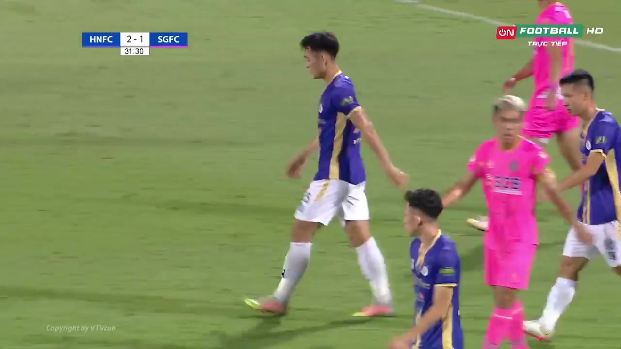 V.League 1 T T Hanoi Vs Sai Gon FC Le Xuan Tu Goal in 31 min, Score 2:1
