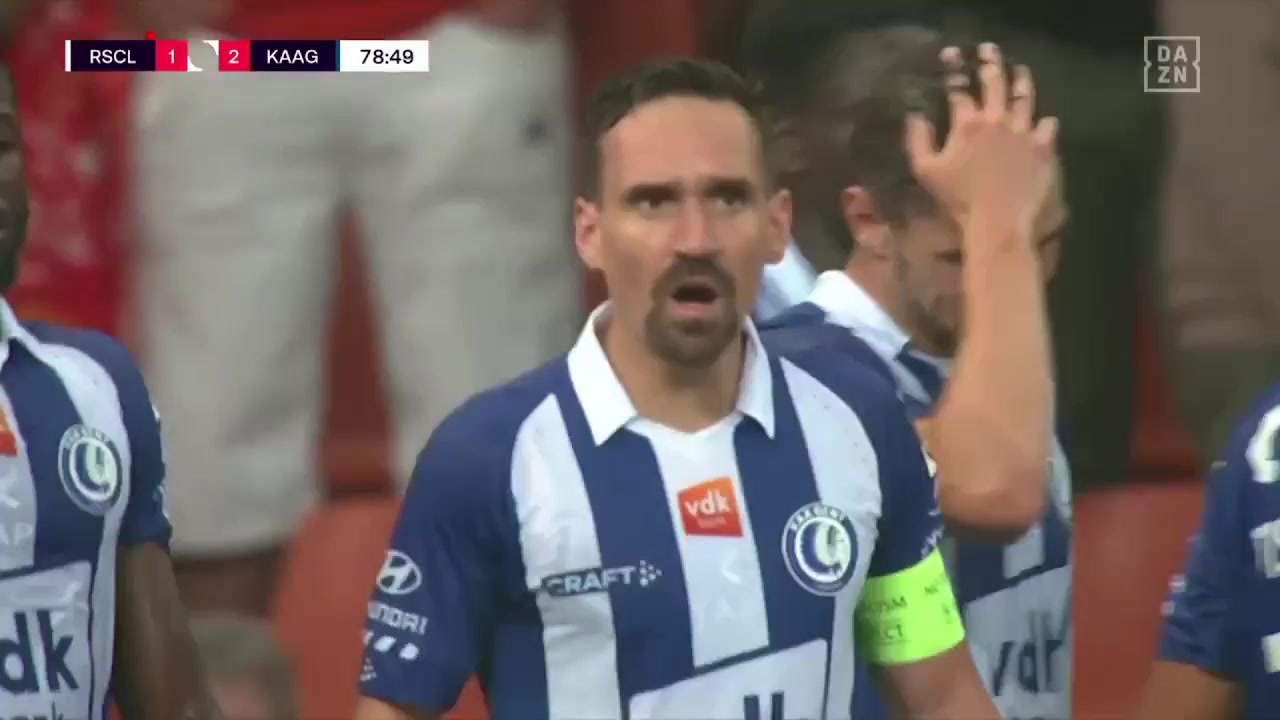 BEL D1 Standard Liege Vs KAA Gent 78 phút Darko LemajicVào, ghi bàn 1:2