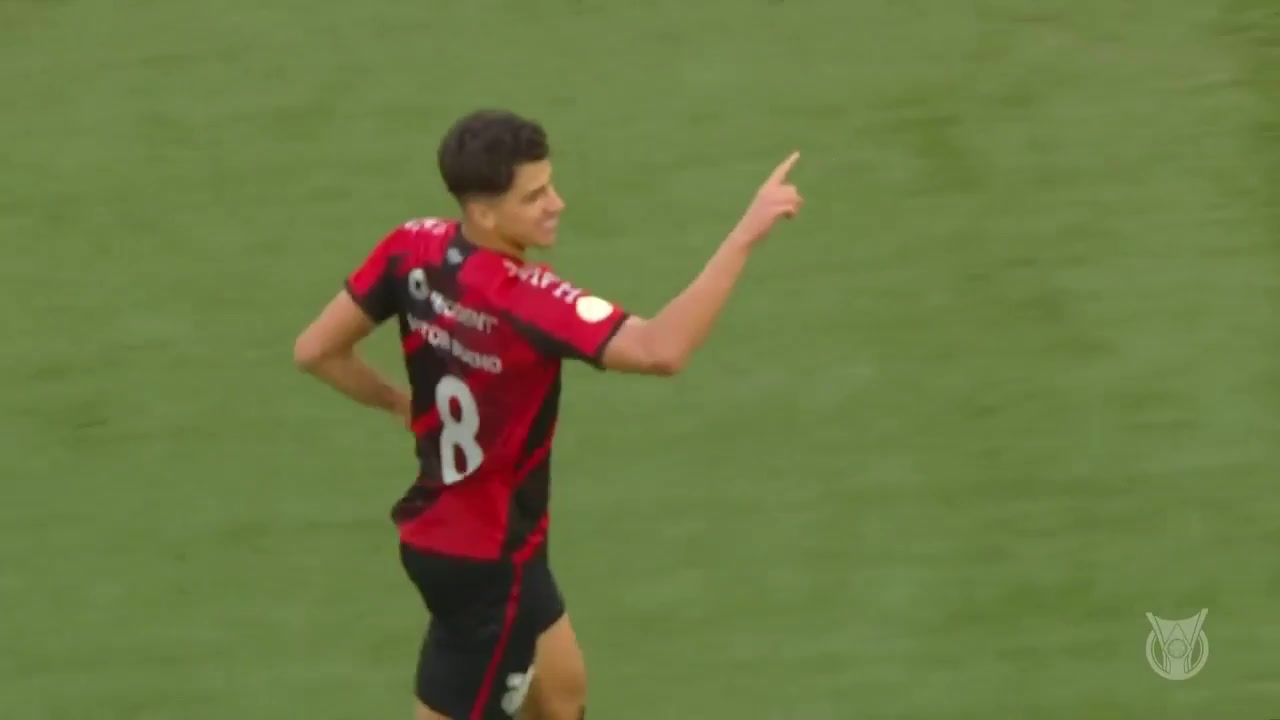 BRA D1 Atletico Paranaense Vs Sao Paulo 68 phút Vitor Frezarin BuenoVào, ghi bàn 1:0