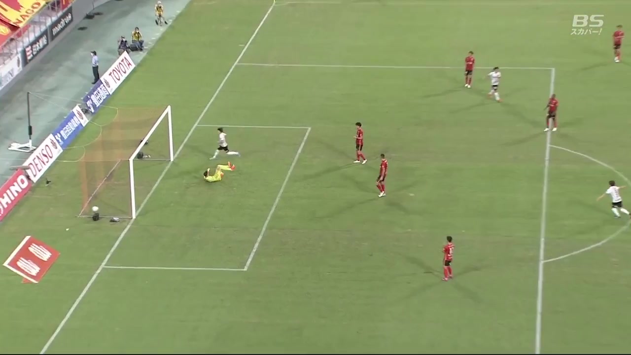 JPN LC Nagoya Grampus Vs Urawa Red Diamonds Yusuke Matsuoka Goal in 36 min, Score 0:1