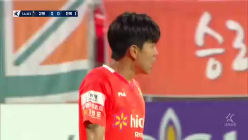 15 Gangwon FC Vs Jeonbuk Hyundai Motors 54 skor gol Hyun-jun Yang, skor 1:0