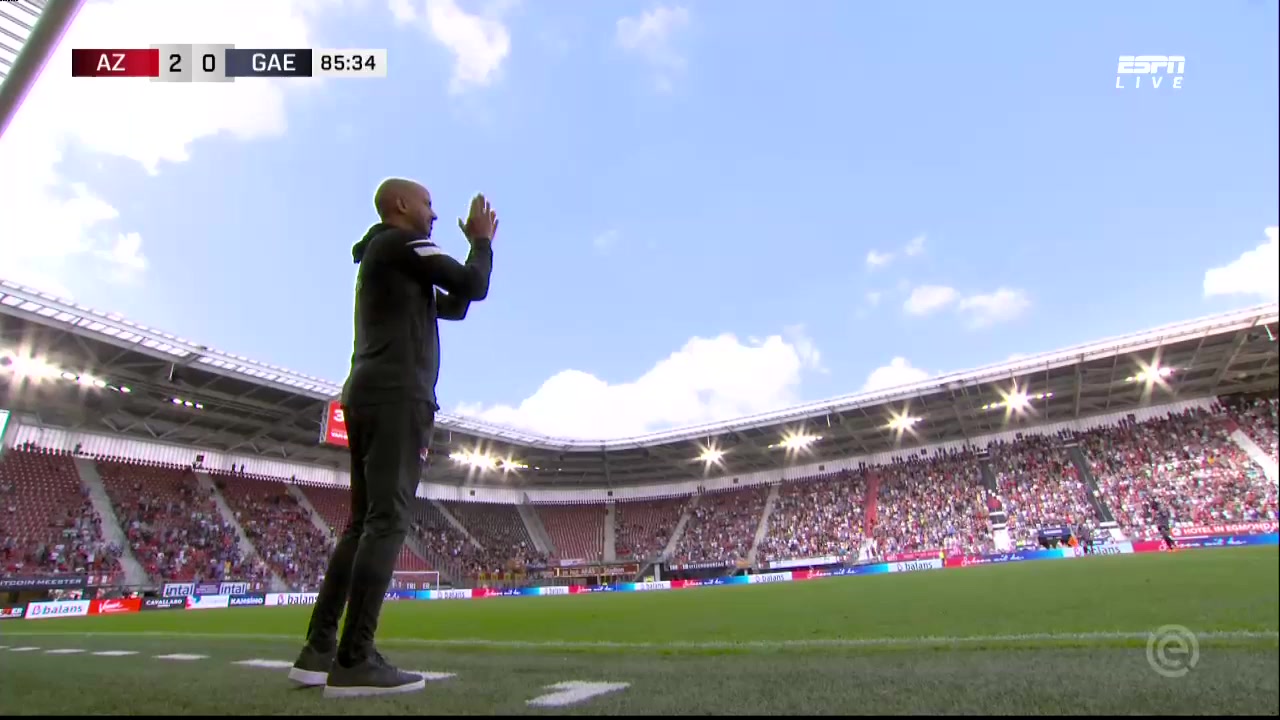HOL D1 AZ Alkmaar Vs Go Ahead Eagles 91 phút Vào, ghi bàn 2:0