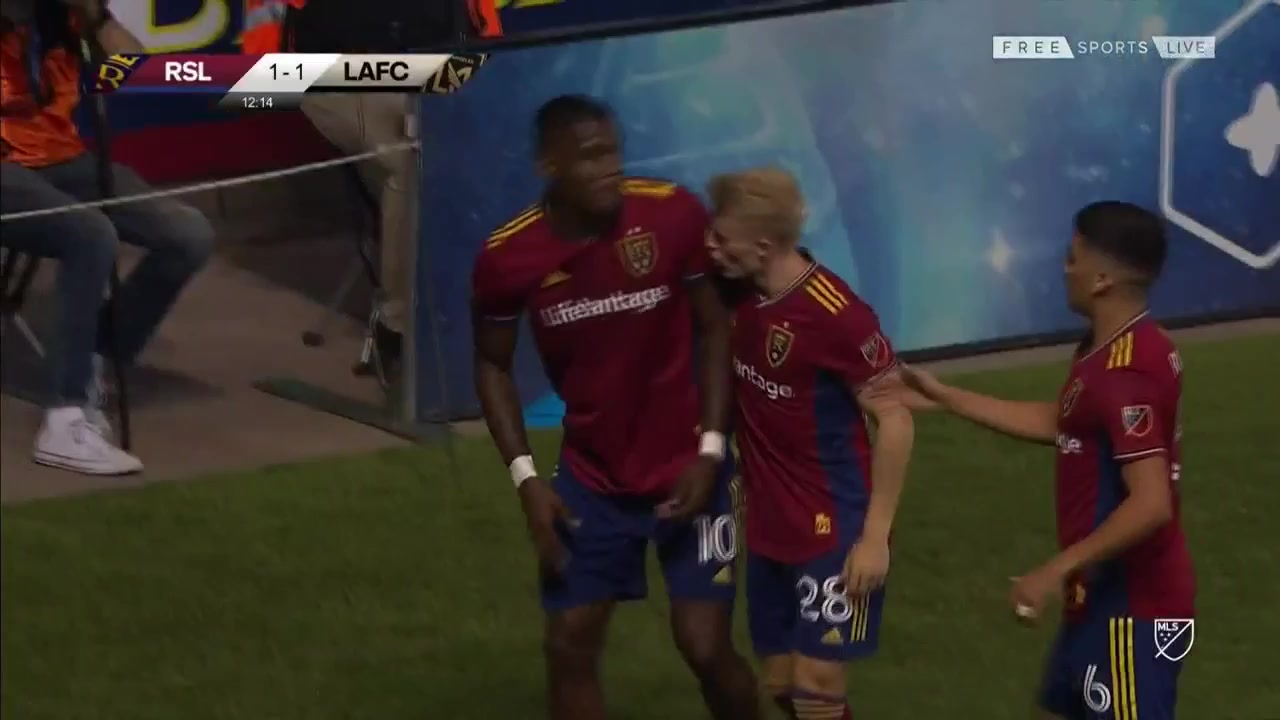 MLS Real Salt Lake Vs Los Angeles FC 12 phút Sergio Duvan Cordova LezamaVào, ghi bàn 1:1