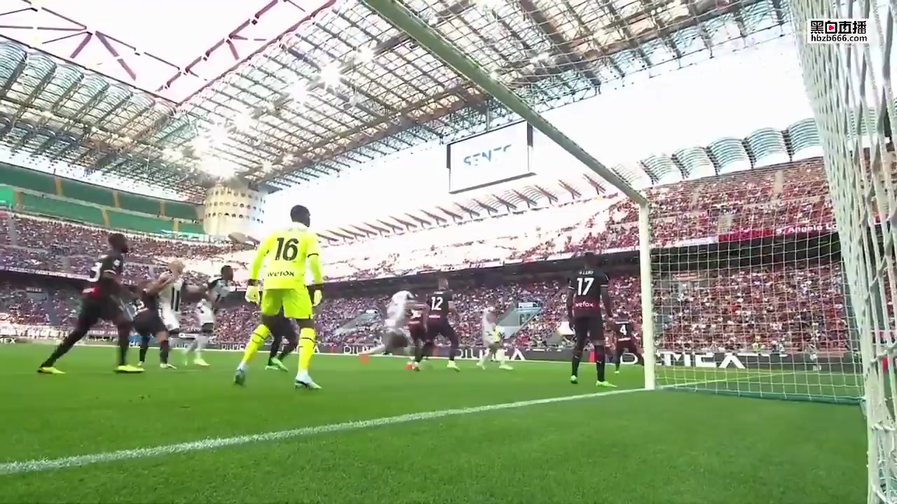 Serie A AC Milan Vs Udinese 1 phút Vào, ghi bàn 0:1