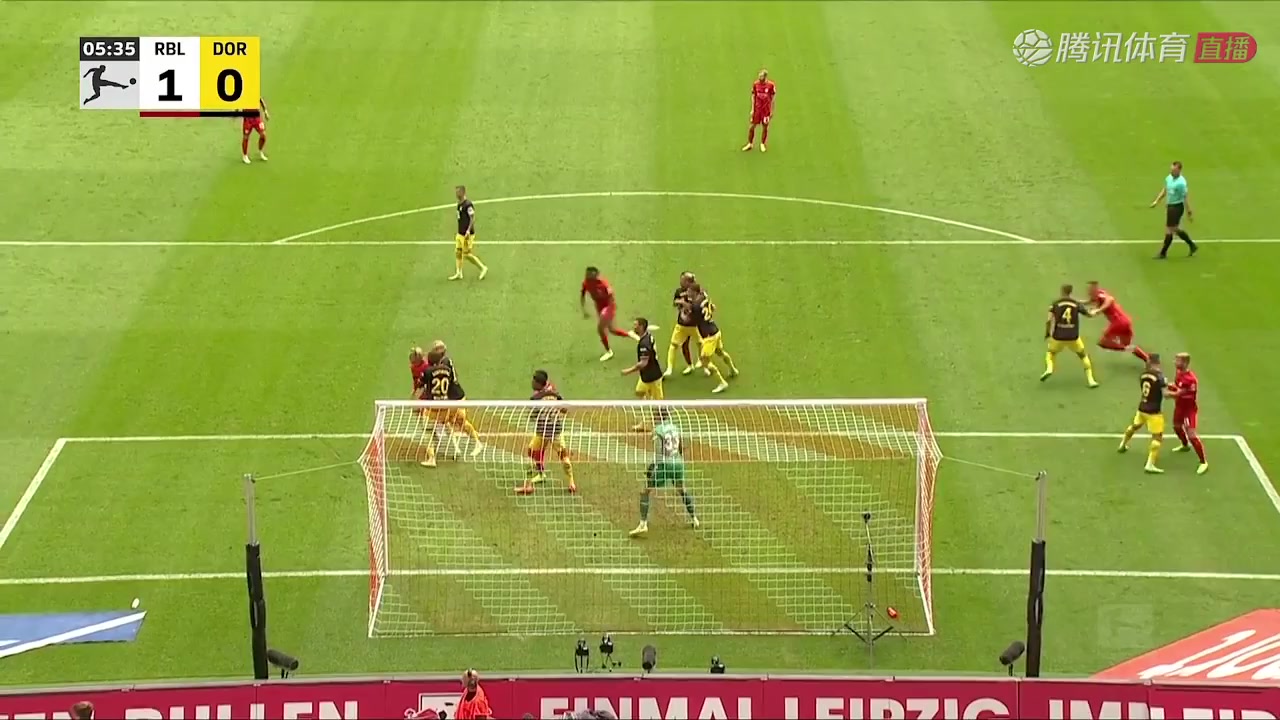 8 RB Leipzig Vs Borussia Dortmund 5 skor gol Willi Orban, skor 1:0