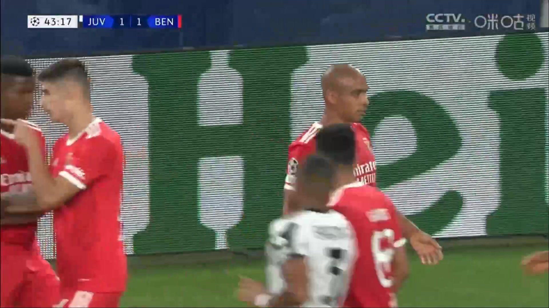 103 Juventus Vs Benfica 43 skor gol , skor 1:1