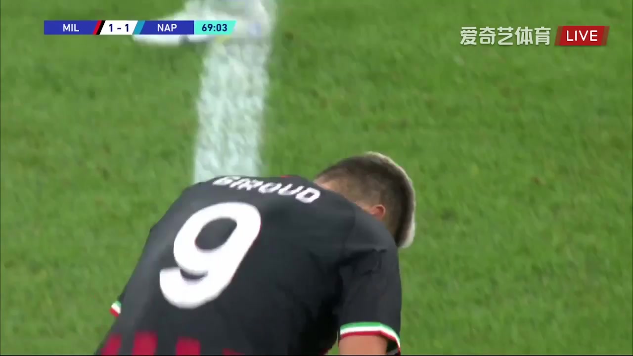 Serie A AC Milan Vs Napoli 69 phút Olivier GiroudVào, ghi bàn 1:1