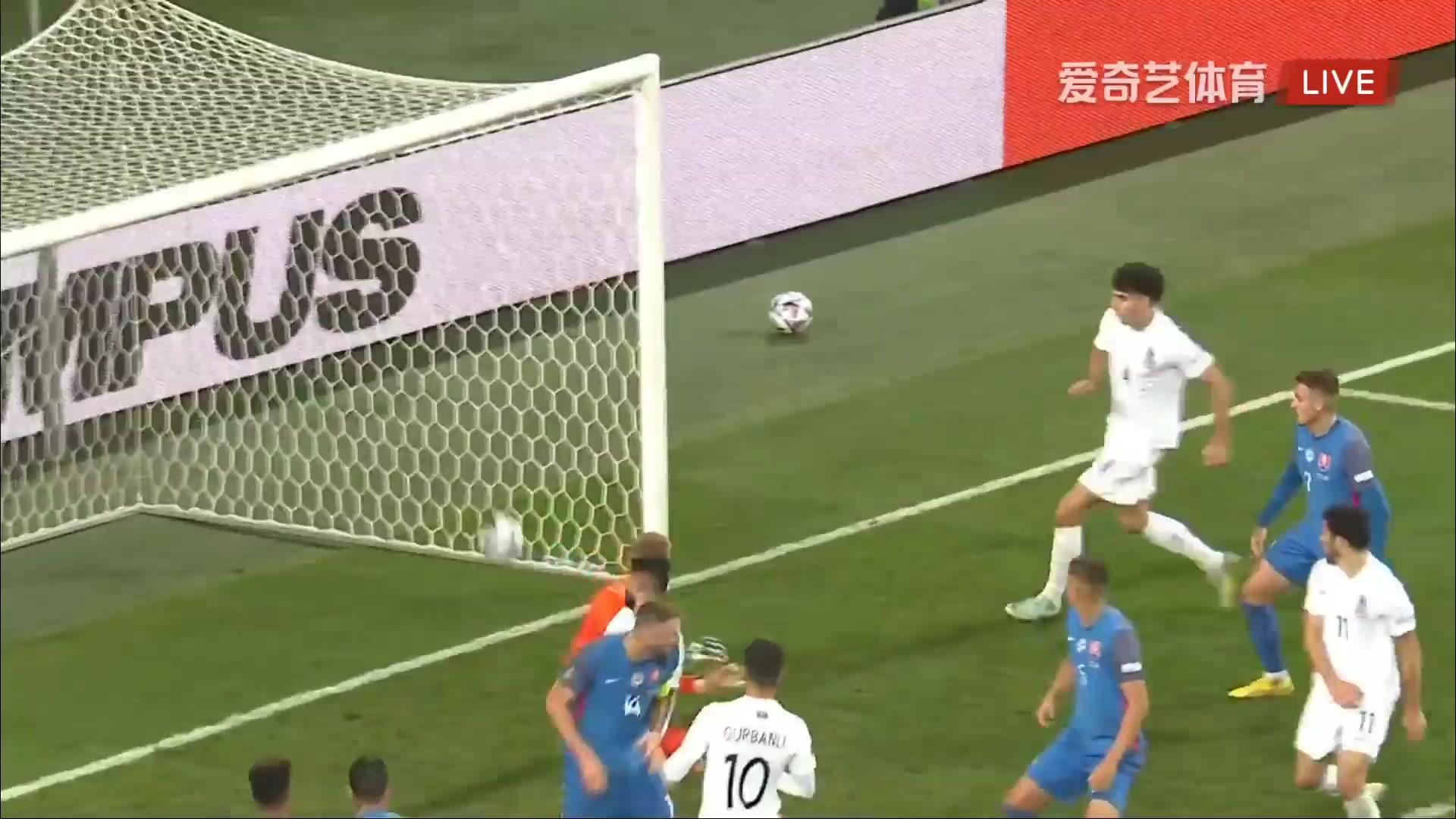 1864 Slovakia Vs Azerbaijan 96 skor gol , skor 1:2