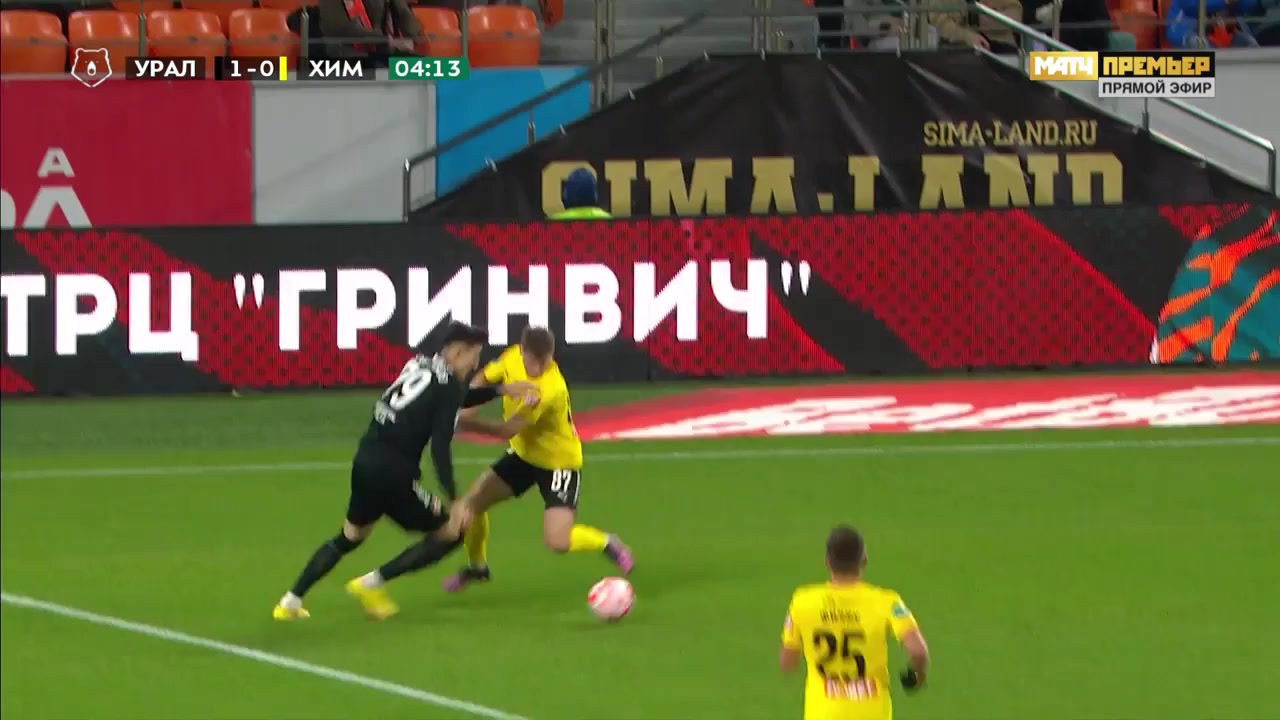 10 Ural Sverdlovsk Oblast Vs Khimki 4 skor gol Aleksey Kashtanov, skor 1:0