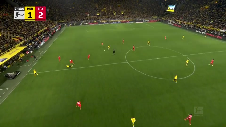 Bundesliga Borussia Dortmund Vs Bayern Munchen Youssoufa Moukoko Goal in 74 min, Score 1:2