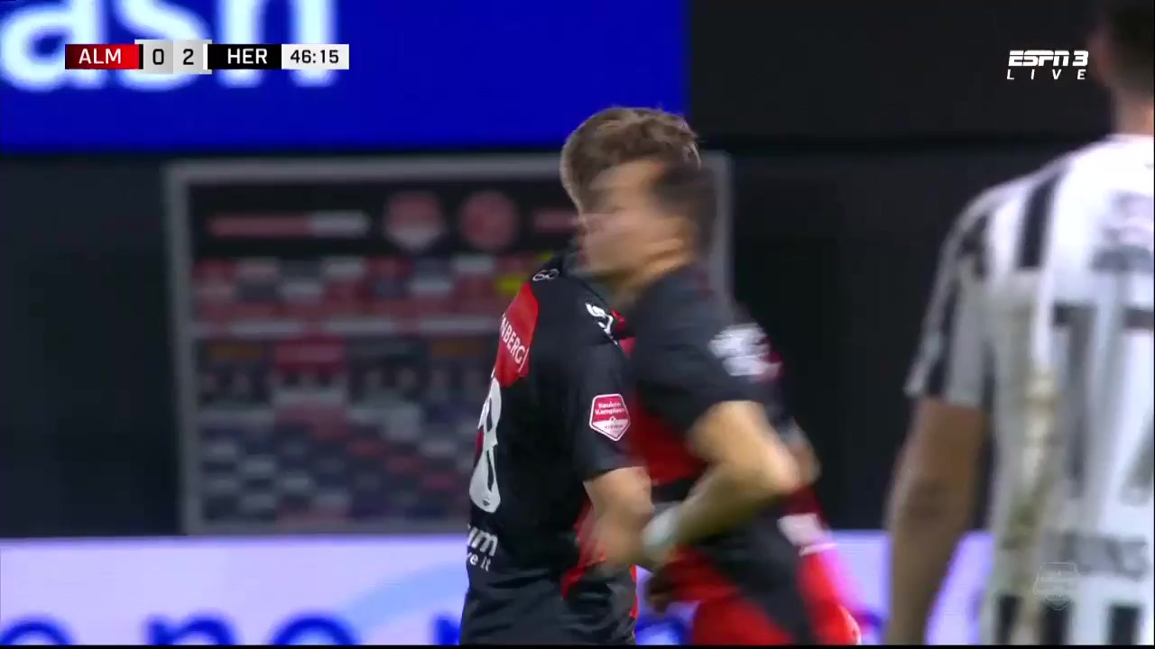 HOL D2 Almere City FC Vs Heracles Almelo 49 phút Vào, ghi bàn 1:2