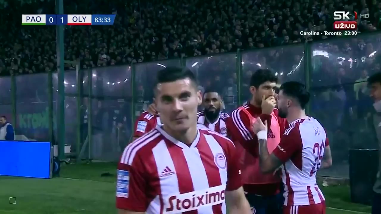 32 Panathinaikos Vs Olympiakos Piraeus 83 skor gol , skor 0:1