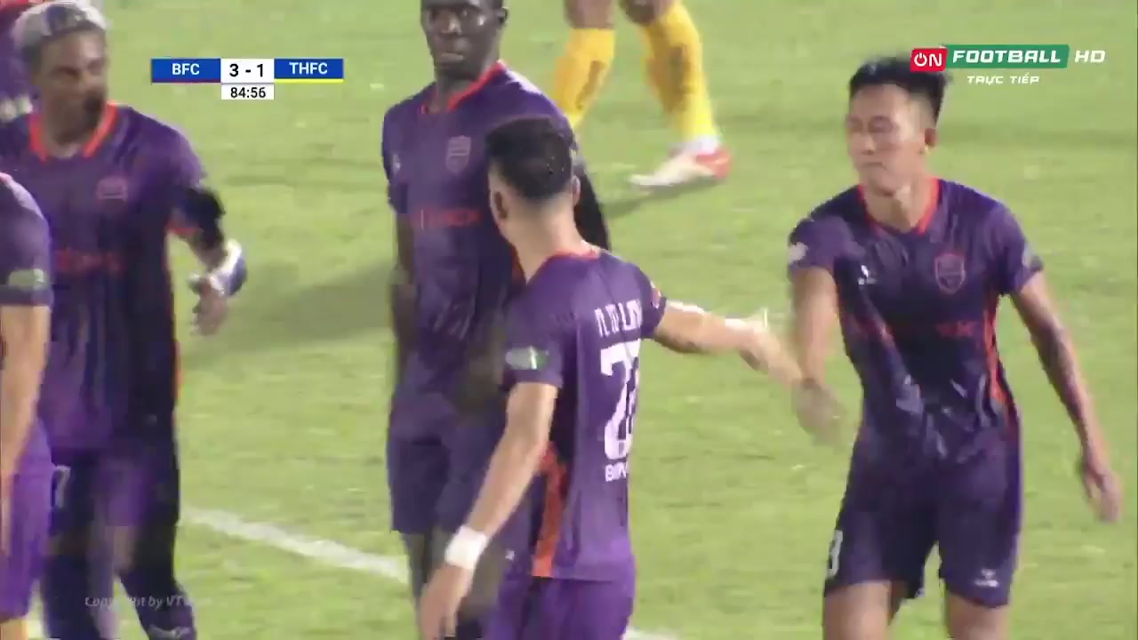 V.League 1 Becamex Binh Duong Vs Dong A Thanh Hoa Nguyen Tien Linh Goal in 85 min, Score 3:1
