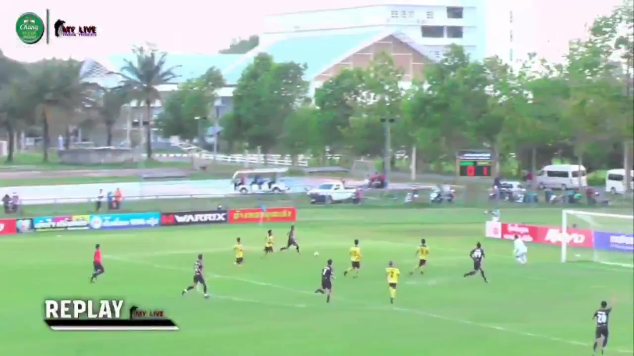 TH FC Surin Khongcheemool Vs Nakhonratchasima College  Goal in 30 min, Score 0:2