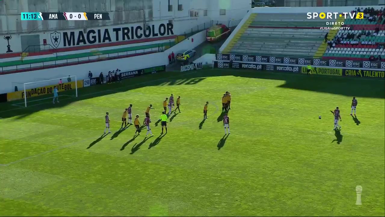 157 Estrela da Amadora Vs Penafiel 12 skor gol , skor 1:0