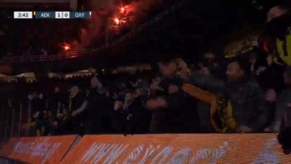 GRE Cup AEK Athens Vs Olympiakos Piraeus 2 phút Vào, ghi bàn 1:0