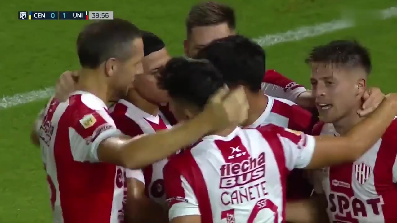 2 Rosario Central Vs Club Atlético Unión 39 skor gol Mauro Luna Diale, skor 0:1