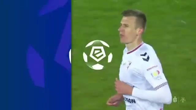 6 Gornik Zabrze Vs Korona Kielce 66 skor gol , skor 1:1