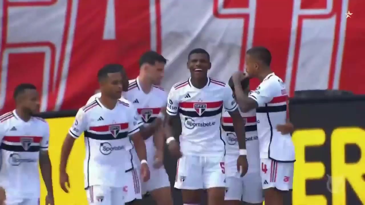 BRA D1 Sao Paulo Vs Santos  Goal in 21 min, Score 1:0