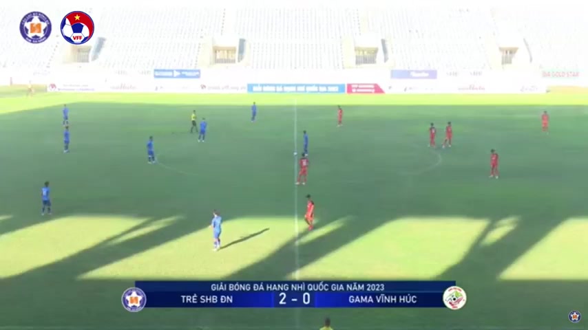 VIE L2 Da Nang II Vs Hai Nam Vinh Phuc  Goal in 41 min, Score 2:0